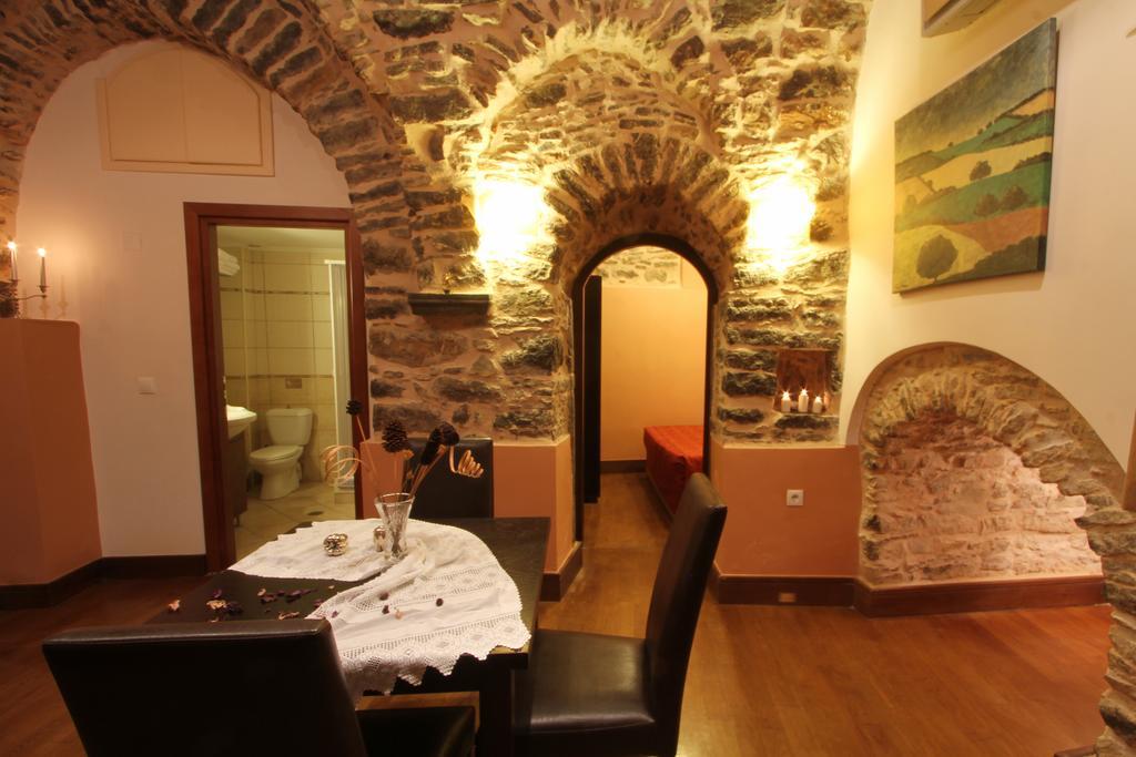 Medieval Castle Места Экстерьер фото